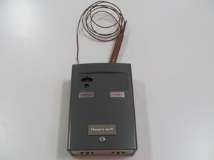 Thermostat Outd'r 71-127 Deg. C. Thermostat Outd'r 71-127 Deg. C.
